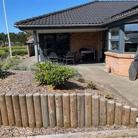 Elsi - 1-3km From The Sea By Interhome *