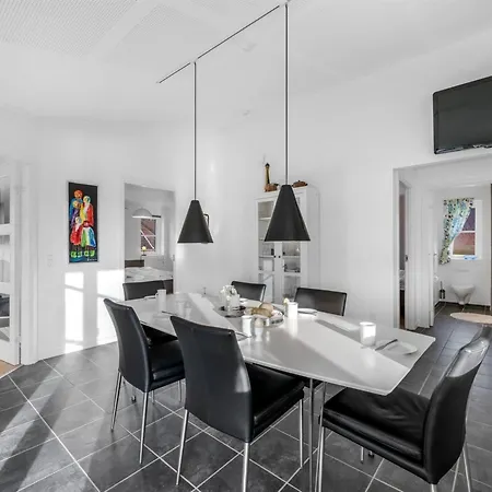 Elsi - 1-3km From The Sea By Interhome Blavand