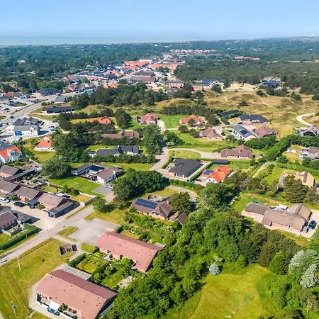 Elsi - 1-3km From The Sea By Interhome