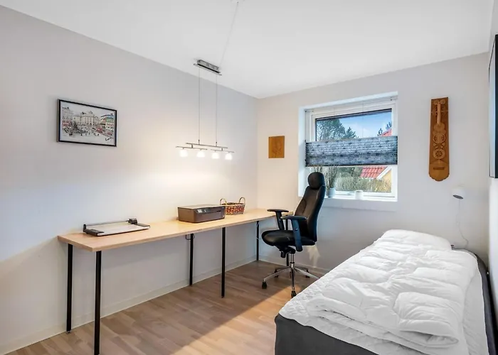 Ferienhaus Elsi - 1-3km From The Sea By Interhome