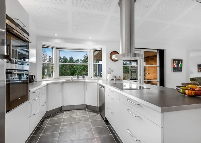 Elsi - 1-3km From The Sea By Interhome *